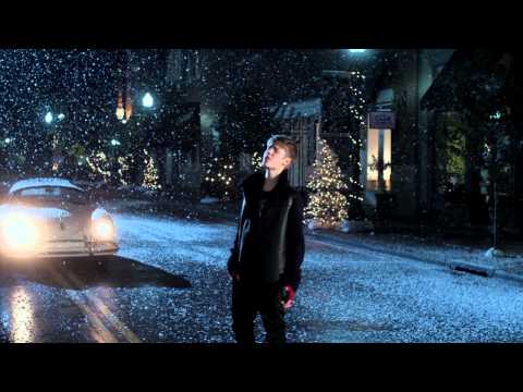 Джастин Бибер - Mistletoe , новый клип октябрь 2011