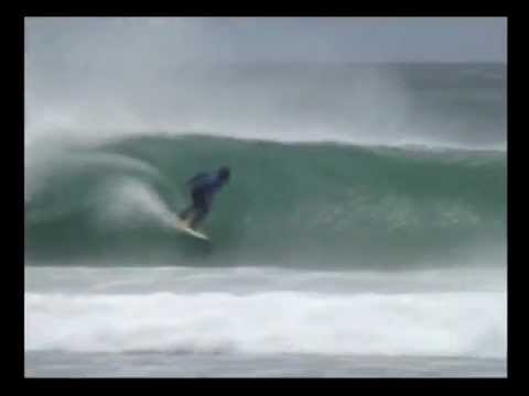 Серфинг - отчаянная борьба с водной стихией!