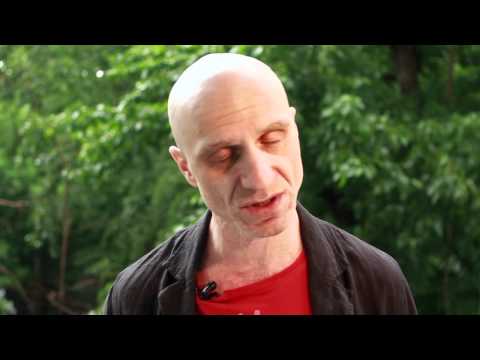 Со мною вот что происходит 2012