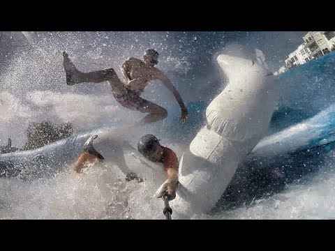 Стэдикам видео Urban Surfing - Behind the Scenes with Bear Naked