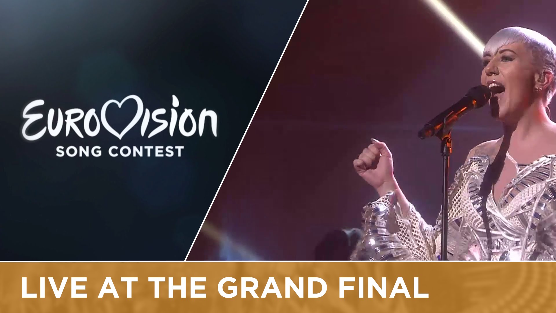 LIVE - Nina Kraljić - Lighthouse (Croatia) at the Grand Final - Eurovision Song Contest смотреть онлайн