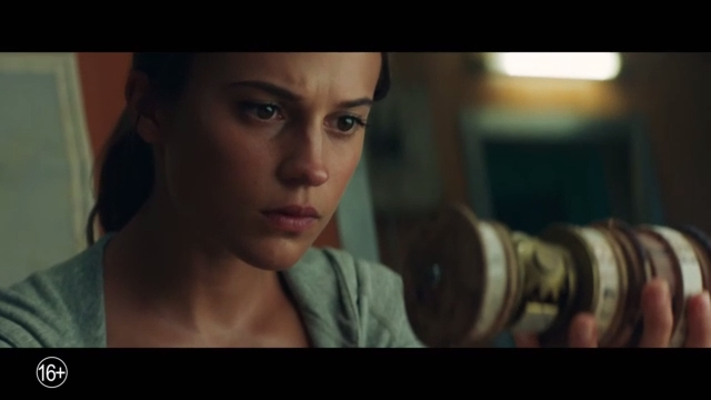 Tomb Raider: Лара Крофт (2018)  онлайн